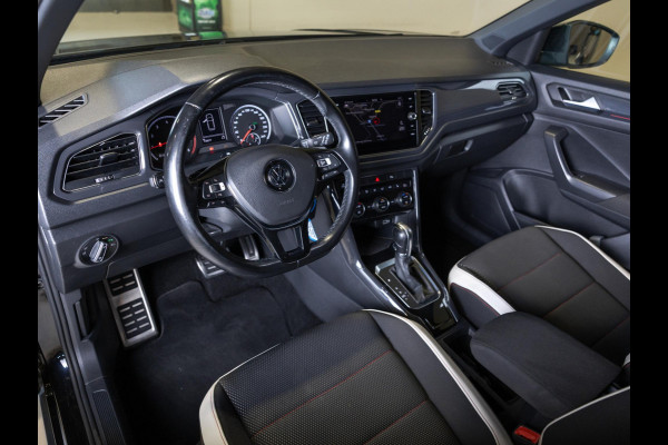 Volkswagen T-Roc 1.5 TSI Sport 150pk / Stoelverwarming / Airco / Navigatie / Adaptieve cruise control / Apple carplay /