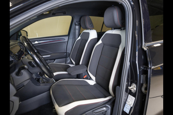 Volkswagen T-Roc 1.5 TSI Sport 150pk / Stoelverwarming / Airco / Navigatie / Adaptieve cruise control / Apple carplay /