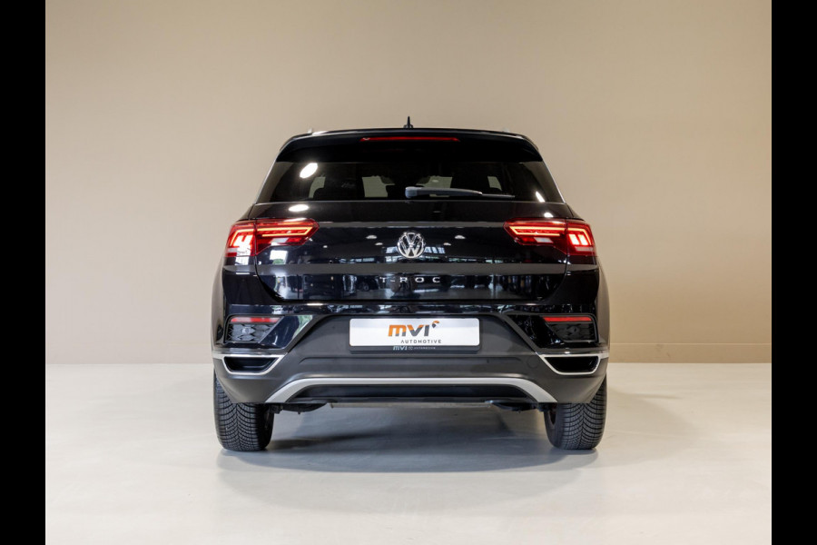 Volkswagen T-Roc 1.5 TSI Sport 150pk / Stoelverwarming / Airco / Navigatie / Adaptieve cruise control / Apple carplay /