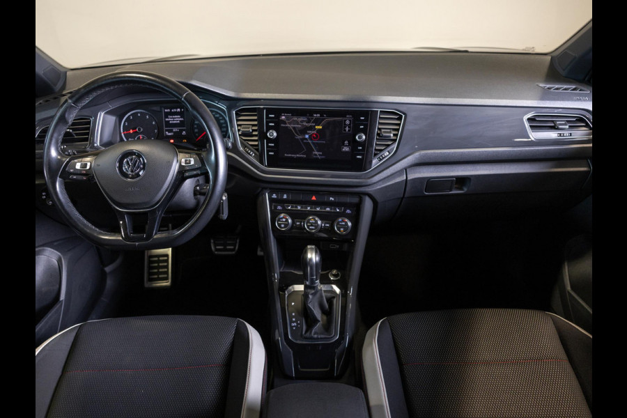 Volkswagen T-Roc 1.5 TSI Sport 150pk / Stoelverwarming / Airco / Navigatie / Adaptieve cruise control / Apple carplay /