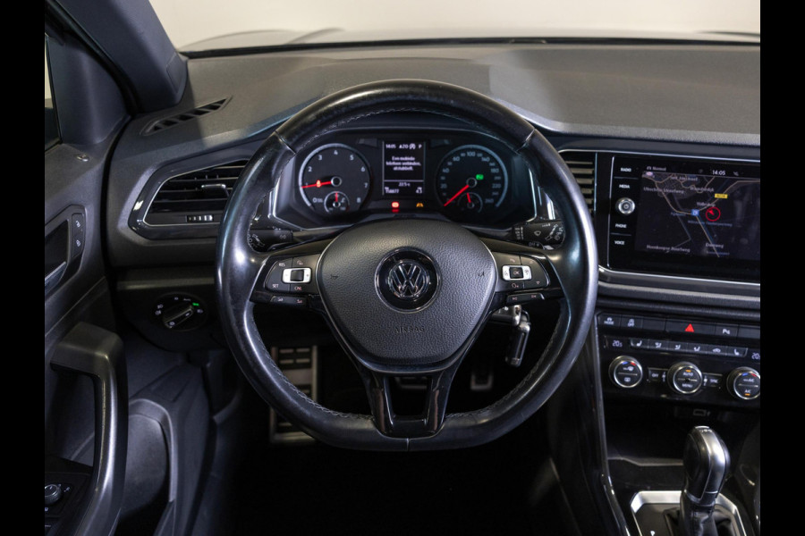 Volkswagen T-Roc 1.5 TSI Sport 150pk / Stoelverwarming / Airco / Navigatie / Adaptieve cruise control / Apple carplay /