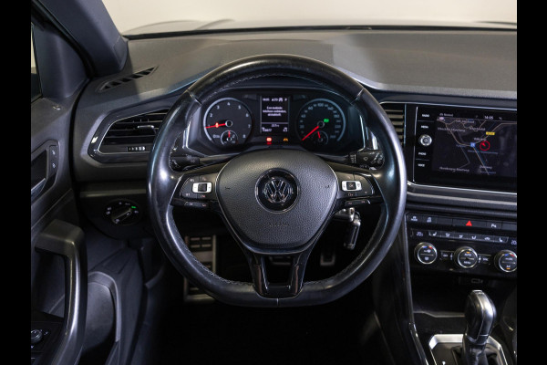 Volkswagen T-Roc 1.5 TSI Sport 150pk / Stoelverwarming / Airco / Navigatie / Adaptieve cruise control / Apple carplay /