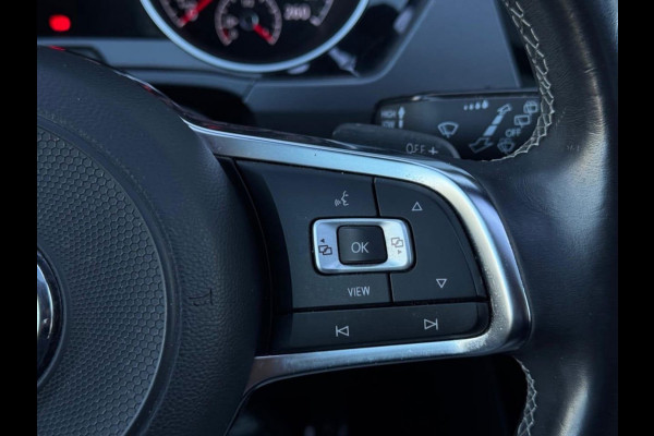 Volkswagen Touran 1.5 TSI | 3x R-Line | Pano | Leder | ACC