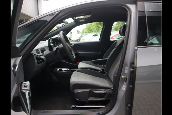 Volkswagen ID.3 Pure 45 kWh Navi / Carplay / Cruise / Climate / Btw auto