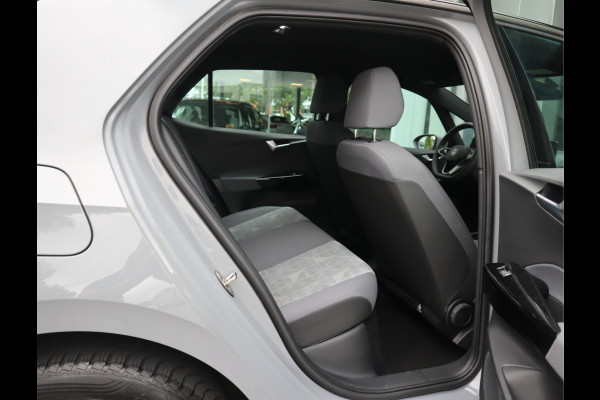 Volkswagen ID.3 Pure 45 kWh Navi / Carplay / Cruise / Climate / Btw auto