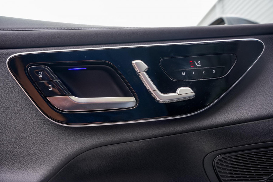 Mercedes-Benz GLC Coupé 400e 4MATIC AMG Line Schuifdak Ambient Trekhaak Leer 360 Camera Memory ACC