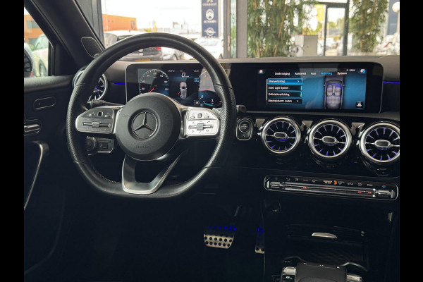 Mercedes-Benz A-Klasse 200 Business Solution AMG Night Upgrade PANODAK | BURMEISTER | MEMORY | SFEER