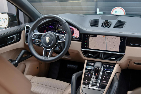 Porsche Cayenne Coupé 3.0 E-Hybrid Sport Design Platinum, Chrono, Luchtv, Sportuitl, Pano, Softcl, ACC,360,Koeling,HUD,Entertainme