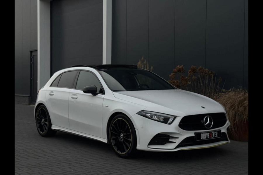 Mercedes-Benz A-Klasse 200 AMG Edition 1 | Pano | Ambilight | LED