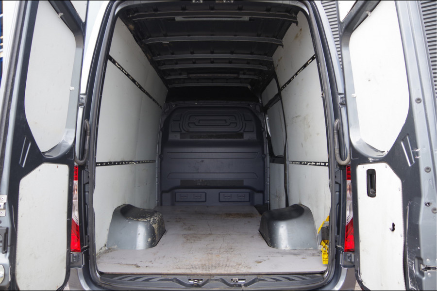 Mercedes-Benz Sprinter 519 3.0 CDI V6 L2H2 AUT. N1! DUBBELLUCHT, LED, 360 CAMERA, 3.5T TREKHAAK, LEDER, MBUX 10'', CRUISE, NAVI, CLIMA,