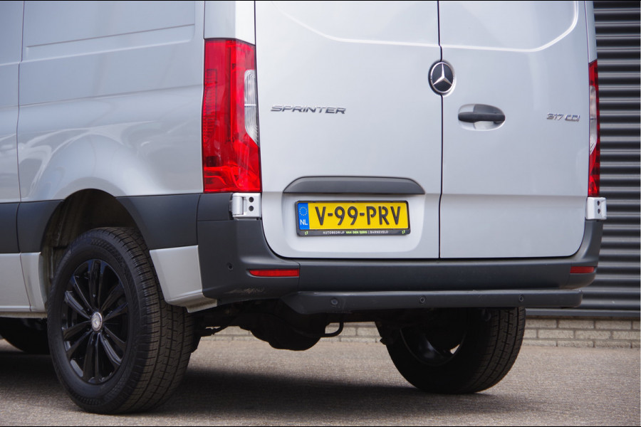 Mercedes-Benz Sprinter 317 1.9 CDI L1H1 RWD AUT. LED, ADAPT. CRUISE, MBUX 10'', GEV. STOEL, CAMERA, NAVI, CLIMA, VOORRUITVERWARMING