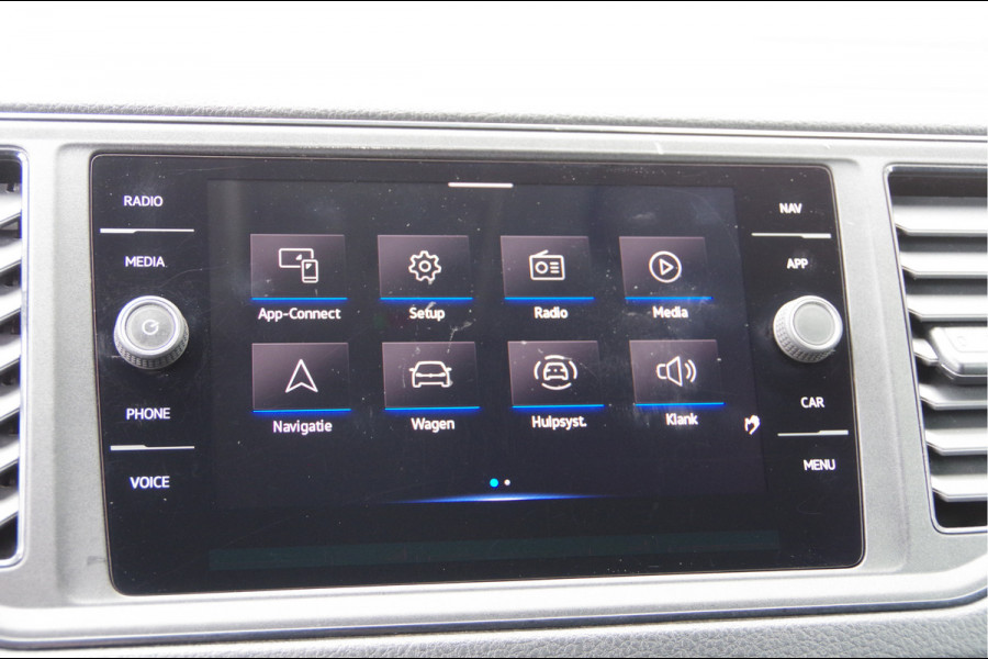 Volkswagen Crafter 35 2.0 TDI L3H3(L2H2) Highline 177PK AUT. LED, TREKHAAK, STOELVERWARMING, CAMERA, NAVI, CRUISE, AIRCO, VOORRUIT VERWARMING