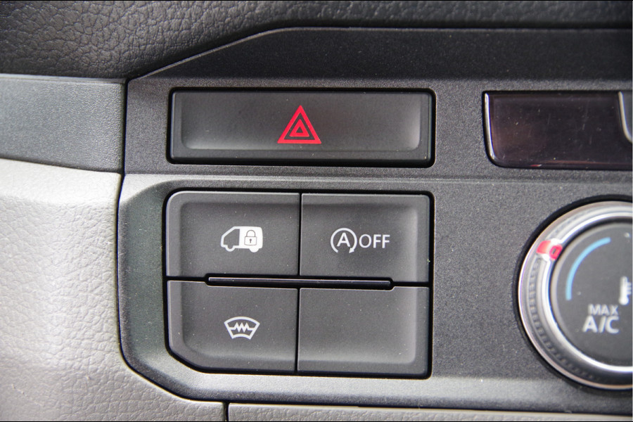 Volkswagen Crafter 35 2.0 TDI L3H3(L2H2) Highline 177PK AUT. LED, TREKHAAK, STOELVERWARMING, CAMERA, NAVI, CRUISE, AIRCO, VOORRUIT VERWARMING