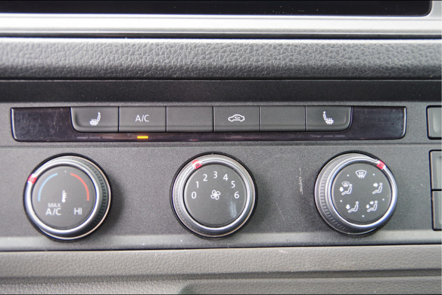 Volkswagen Crafter 35 2.0 TDI L3H3(L2H2) Highline 177PK AUT. LED, TREKHAAK, STOELVERWARMING, CAMERA, NAVI, CRUISE, AIRCO, VOORRUIT VERWARMING