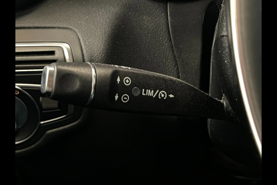 Mercedes-Benz GLC 250 / AMG / NL-auto / Stoelverwarming