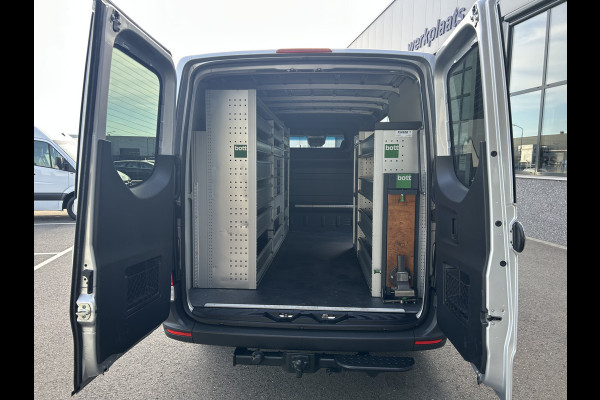 Mercedes-Benz Sprinter 315 CDI L2 H1 RWD BOTT Inrichting / 3500KG Trekhaak / MBUX 10.25 / Navigatie / Cruise control / Airco / 270 Graden achterdeuren