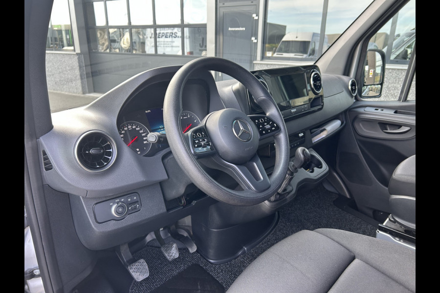 Mercedes-Benz Sprinter 315 CDI L2 H1 RWD BOTT Inrichting / 3500KG Trekhaak / MBUX 10.25 / Navigatie / Cruise control / Airco / 270 Graden achterdeuren