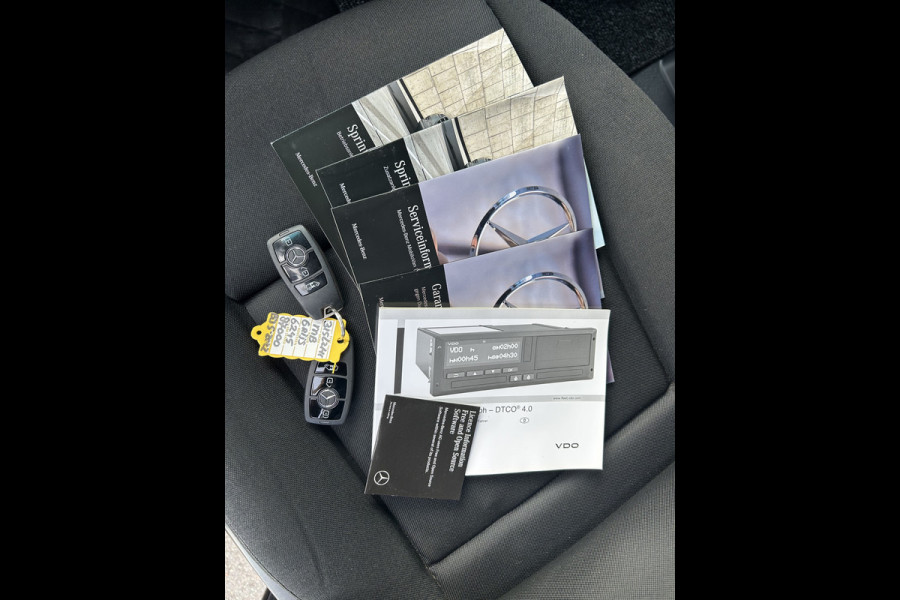 Mercedes-Benz Sprinter 315 CDI L2 H1 RWD BOTT Inrichting / 3500KG Trekhaak / MBUX 10.25 / Navigatie / Cruise control / Airco / 270 Graden achterdeuren