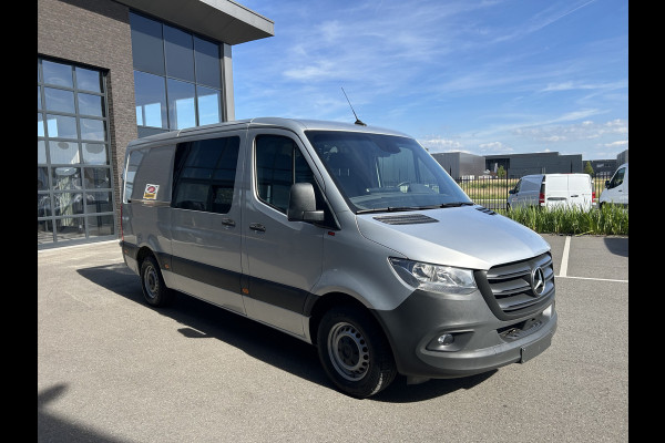Mercedes-Benz Sprinter 315 CDI L2 H1 RWD 3500KG Trekhaak / BOTT Inrichting / MBUX 10.25 / Navigatie / Cruise control / Airco / 270 Graden achterdeuren