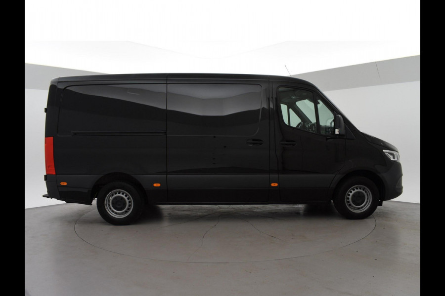 Mercedes-Benz Sprinter 319 3.0 CDI V6 190 PK L2H1 + LUCHTVERING | LED | ELEKTTR. SCHUIFDEUR | 360 CAMERA | 3500 KG TREKHAAK
