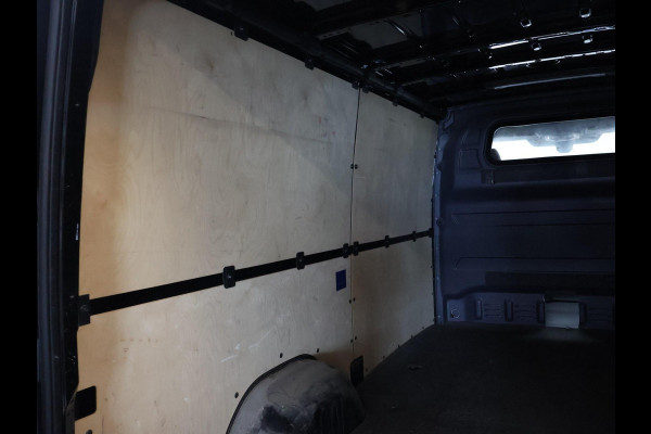 Mercedes-Benz Sprinter 319 3.0 CDI V6 190 PK L2H1 + LUCHTVERING | LED | ELEKTTR. SCHUIFDEUR | 360 CAMERA | 3500 KG TREKHAAK