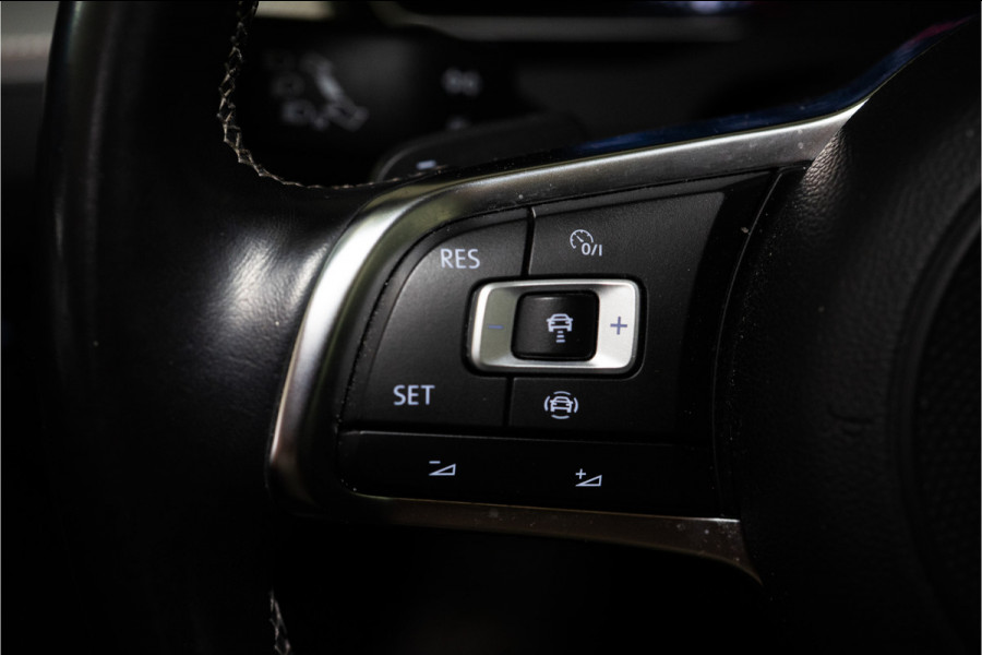 Volkswagen Arteon 2.0 TSI 4Motion Business R 272PK | Pano | Dynaudio | 360 | ACC | VOL! 12 MND Garantie