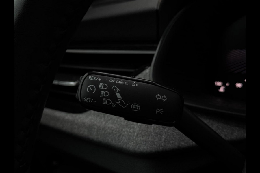 Škoda Kamiq 1.0 TSI Business Edition | Fabrieksgarantie | PDC | LED