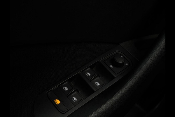 Škoda Kamiq 1.0 TSI Business Edition | Fabrieksgarantie | PDC | LED