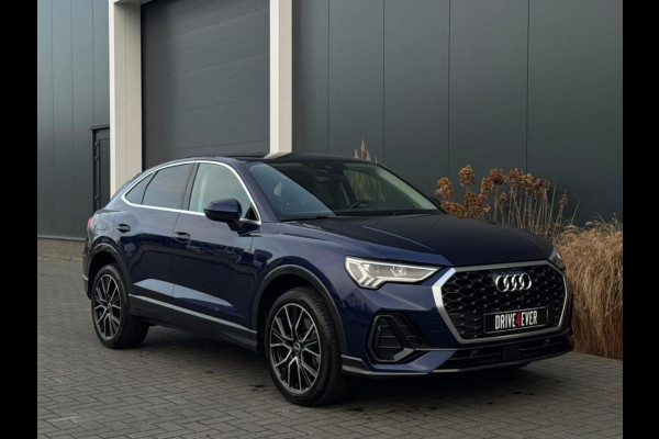 Audi Q3 Sportback 45 TFSI e | S Line | Matrix | 360 | Dodehoek