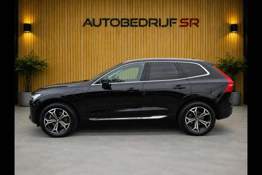 Volvo XC60 2.0 T6 Plug-in AWD Ultimate Bright Headup! Pano! Trekhaak! Memory! Electrische Achterklep!