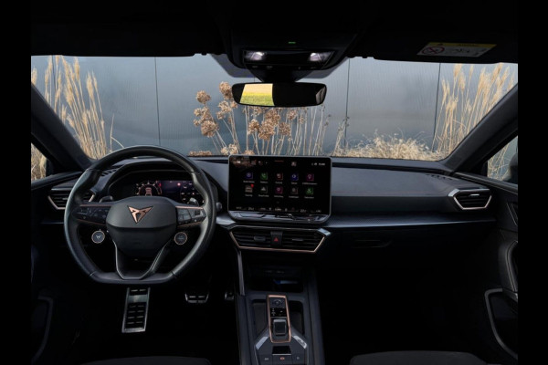 CUPRA Leon Sportstourer 1.5 TSI | Nieuw model | VZ stuur |