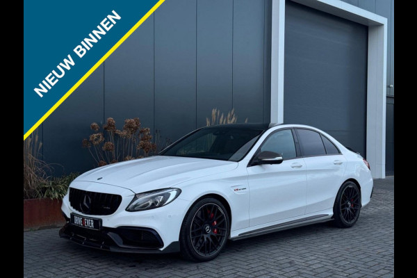 Mercedes-Benz C-Klasse 63 AMG | Downpipe | Carbon Bodykit