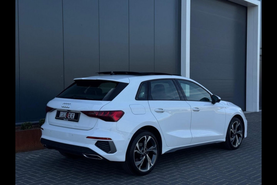 Audi A3 Sportback 40 TFSI e | 3x S-Line | Pano | Camera | Matrix