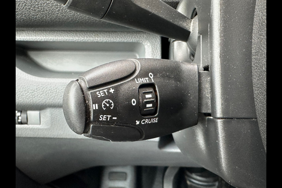 Opel Vivaro 1.5 CDTI L2H1 Edition Leer Airco