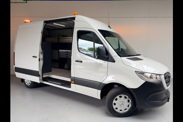 Mercedes-Benz Sprinter Servicewagen automaat 316 160PK 2.2 CDI euro6 L2H2 Trekhaak 3500KG! Kasten, Victron V230, RIJKLAARPRIJS!