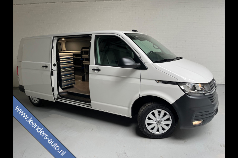 Volkswagen Transporter Automaat DSG Servicewagen 2.0 TDI 150pk L2H1 3Persoons Sortimo Inrichting, Airco, Navigatie, RIJKLAARPRIJS!