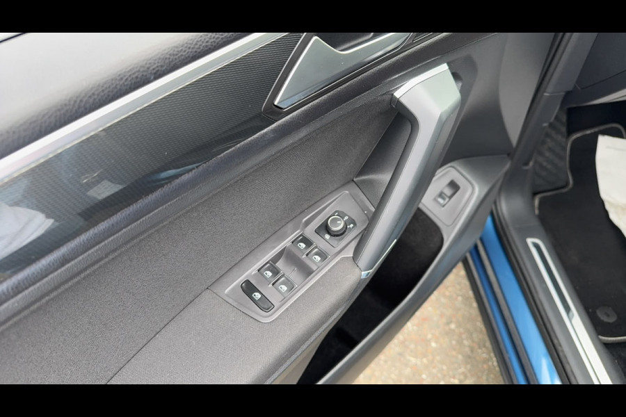 Volkswagen Tiguan Allspace 1.4 TSI 150PK COMFORTLINE 7-PERSOONS ELEKTR.KLEP/ACC/7-PERSOONS *mist Multimedia scherm*