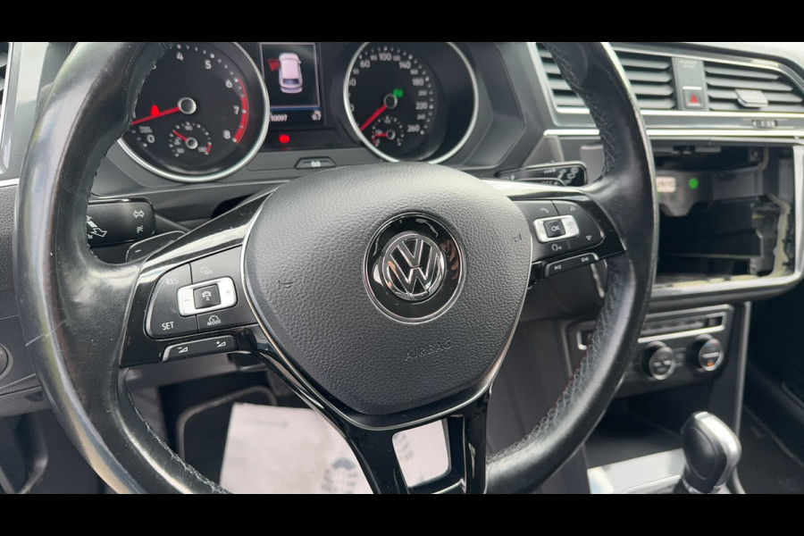 Volkswagen Tiguan Allspace 1.4 TSI 150PK COMFORTLINE 7-PERSOONS ELEKTR.KLEP/ACC/7-PERSOONS *mist Multimedia scherm*
