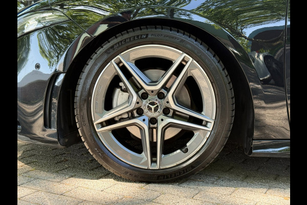 Mercedes-Benz A-Klasse 200 Business Solution AMG Automaat Pano Burmester