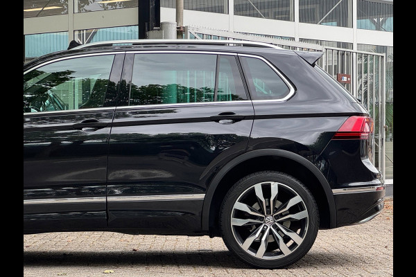 Volkswagen Tiguan 2.0 TDI 4Motion Highline Business R Line 310PK Automaat Pano Leer