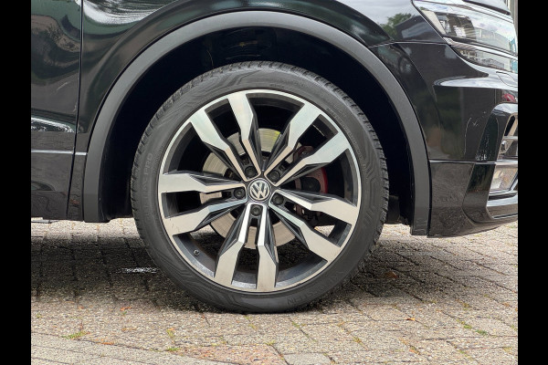 Volkswagen Tiguan 2.0 TDI 4Motion Highline Business R Line 310PK Automaat Pano Leer