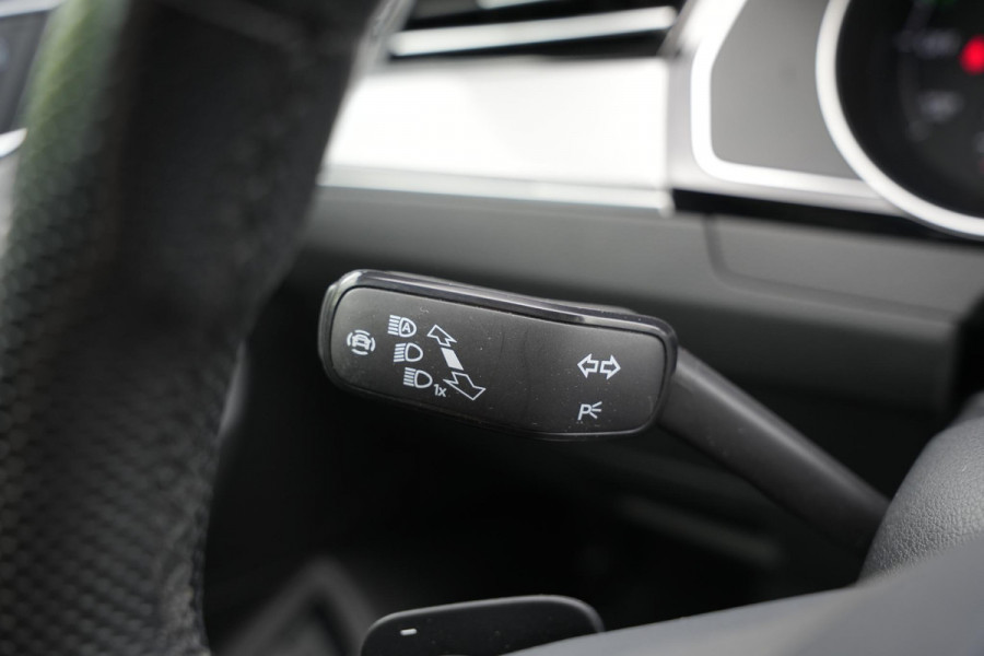 Volkswagen Passat 1.4 TSI PHEV GTE Pano