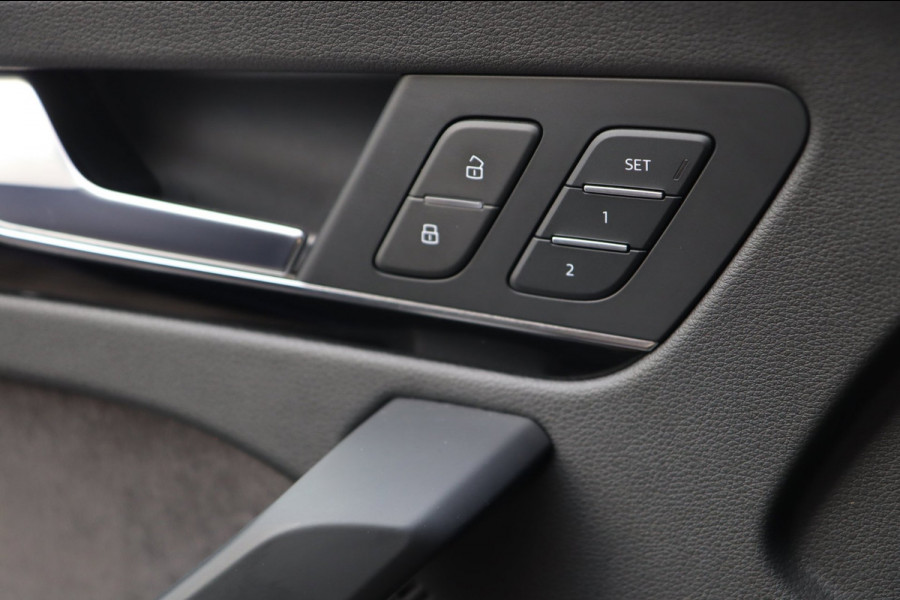 Audi Q5 55 TFSI e 3x S-Line QUATTRO / PANO / HUD / MEMORY / B&O / MASSAGE