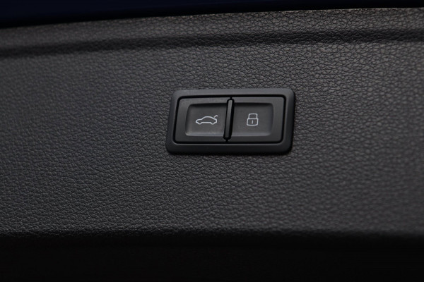 Audi Q5 55 TFSI e 3x S-Line QUATTRO / PANO / HUD / MEMORY / B&O / MASSAGE