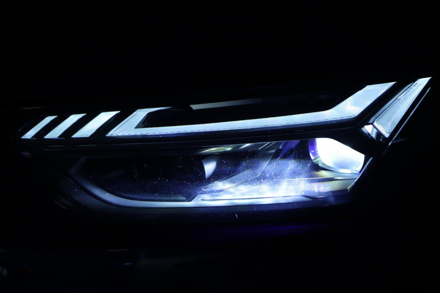 Audi Q5 55 TFSI e 3x S-Line QUATTRO / PANO / HUD / MEMORY / B&O / MASSAGE