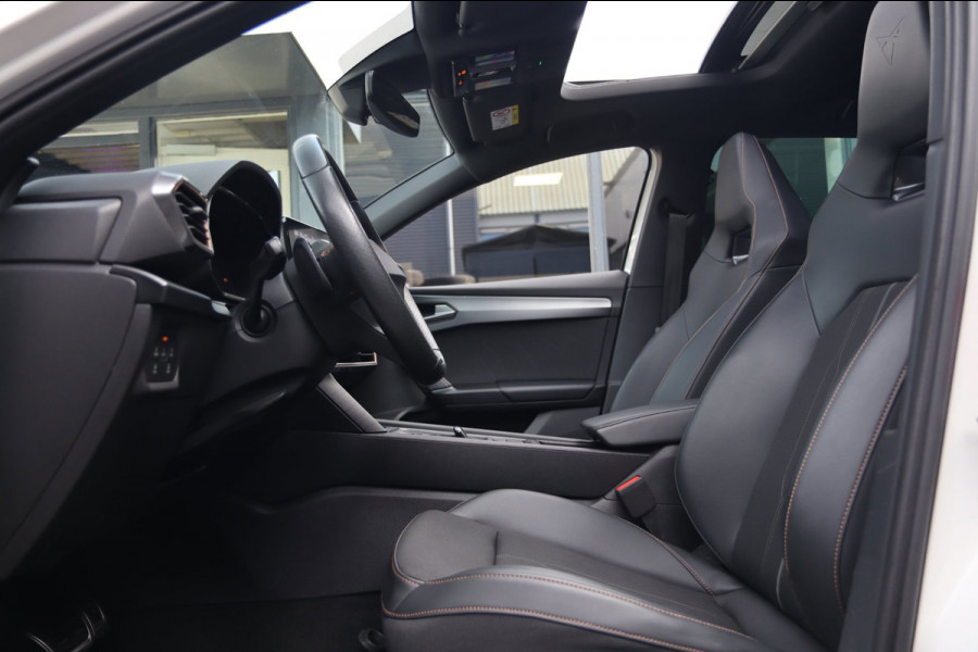 CUPRA Leon 1.4 e-Hybrid / PANO / ACC / CAMERA / KEYLESS / STUUR+STOELVERW