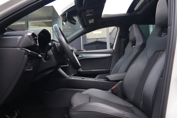 CUPRA Leon 1.4 e-Hybrid / PANO / ACC / CAMERA / KEYLESS / STUUR+STOELVERW