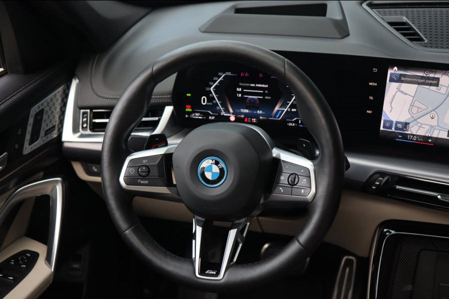 BMW X1 XDrive30e M Sport / PANO / HUD / MEMORY / H&K / 360 / KEYLESS / 20'