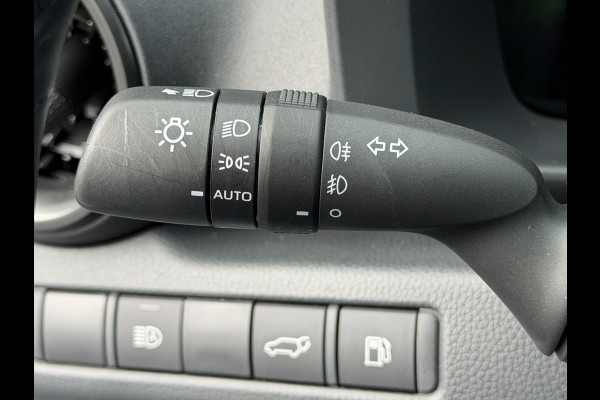 Toyota C-HR 1.8 Hybrid 140 Executive | Next Generation Pack | LED | JBL | Rijklaar!!