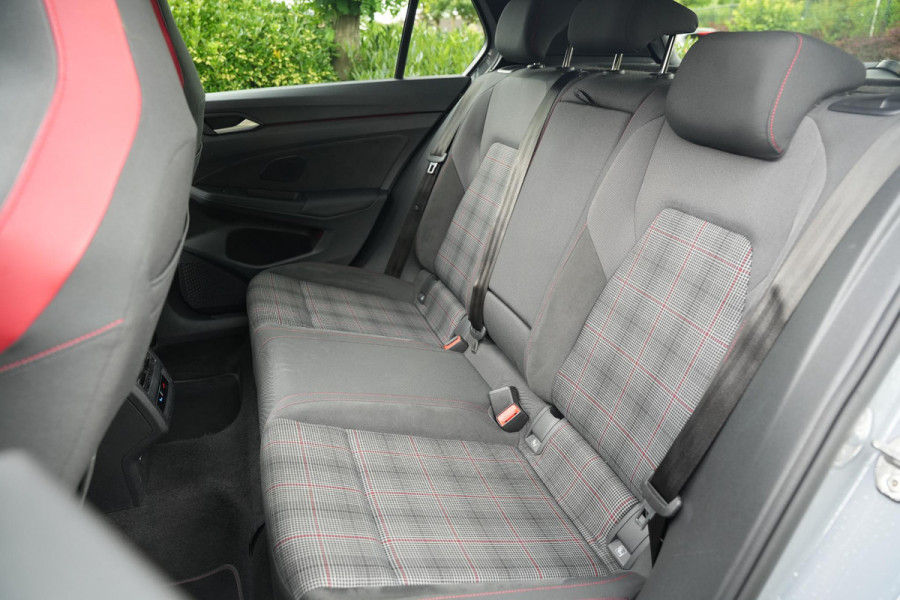 Volkswagen Golf 2.0 TSI GTI Pano IQ 245PK H&K